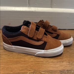 Vans toddler 8c Burgundy and Brown